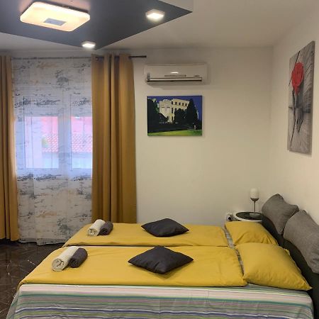 Studio apartman DAMA Pola Esterno foto