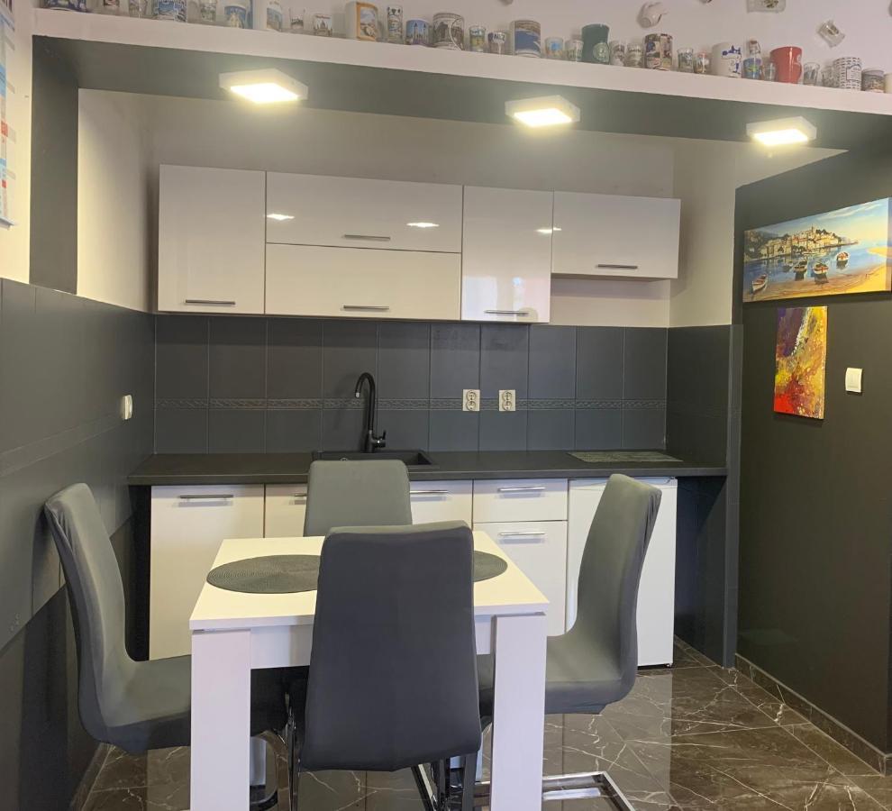 Studio apartman DAMA Pola Esterno foto
