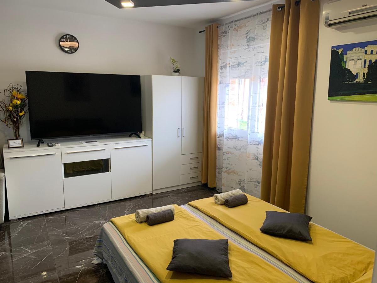 Studio apartman DAMA Pola Esterno foto