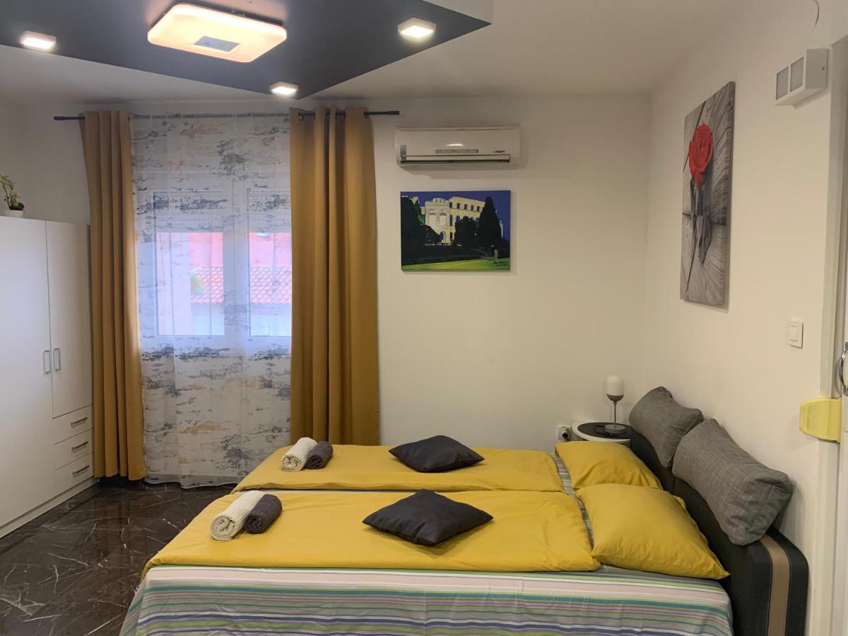 Studio apartman DAMA Pola Esterno foto